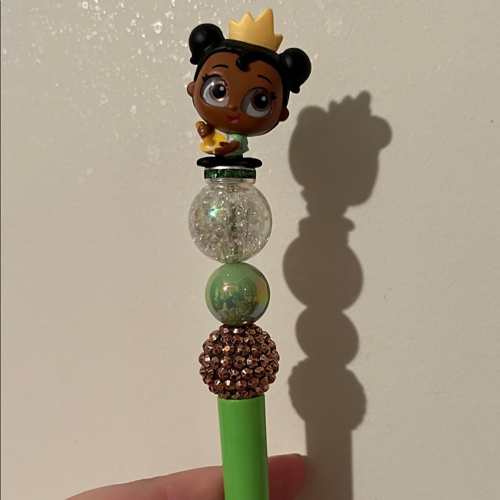 Princess Character Pen with Green and Gold Accents